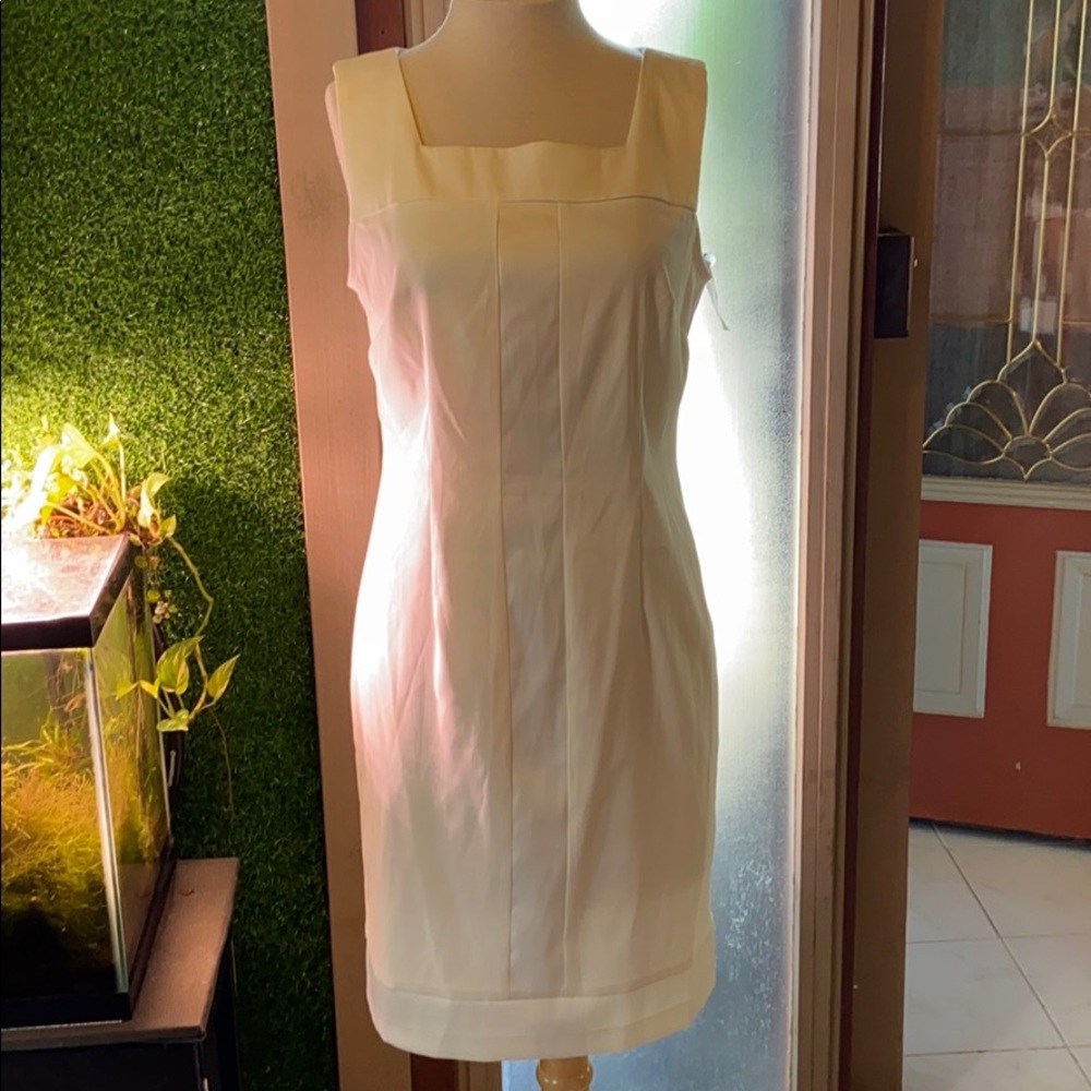 Size 12 Comfy, Stretchy All White Dress